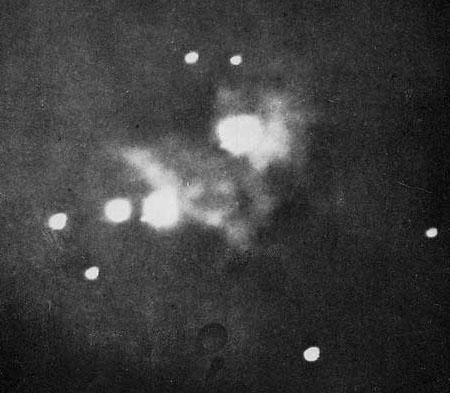 Foto de Henry Draper realizada em 1880 da Nebulosa de Órion, a primeira da história!